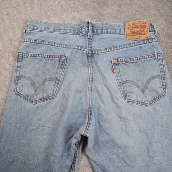 Levi's 550 Relaxed Fit 36x32 Light Wash Blue Denim Jeans - Picture 16 of 16